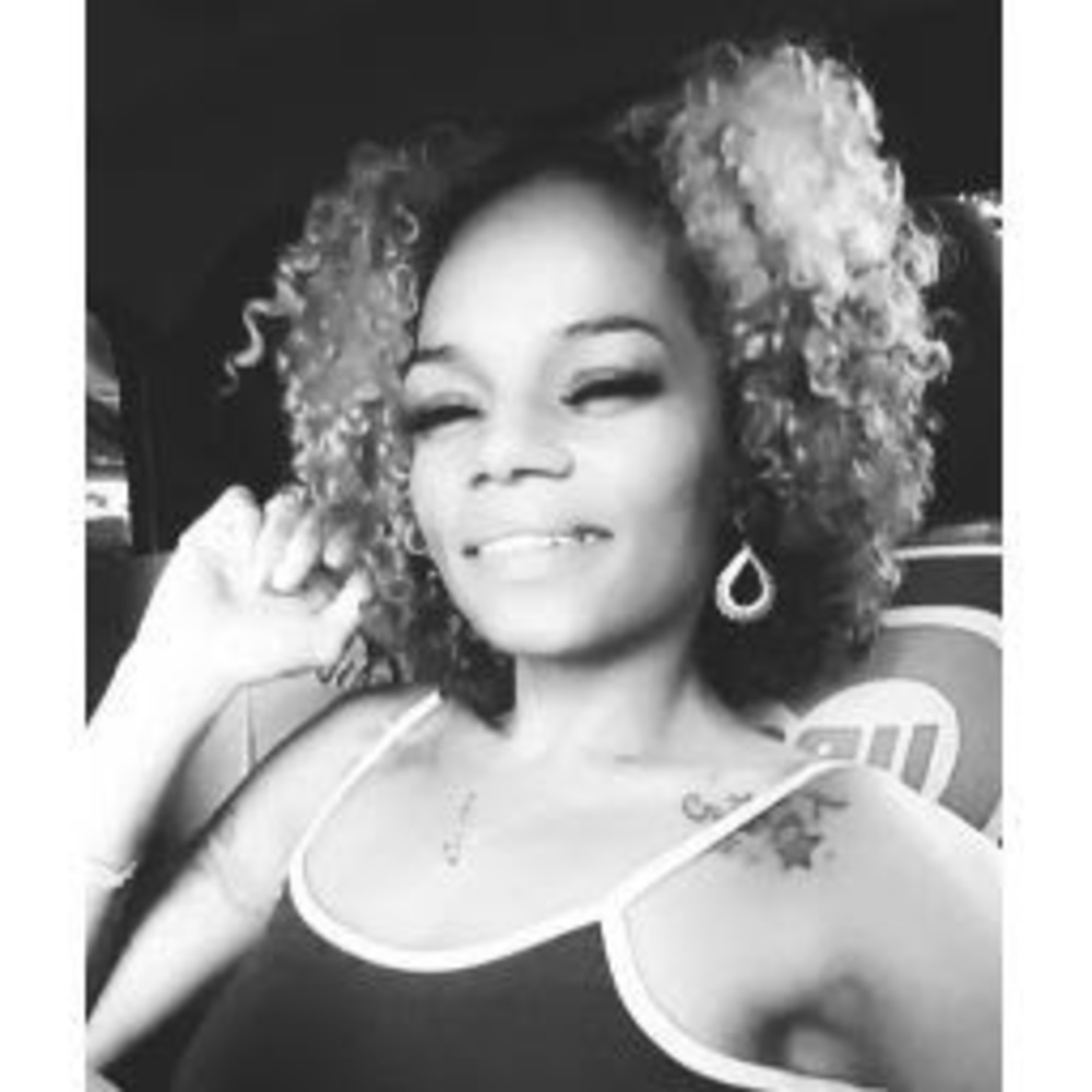 Meet your Posher, Tameka